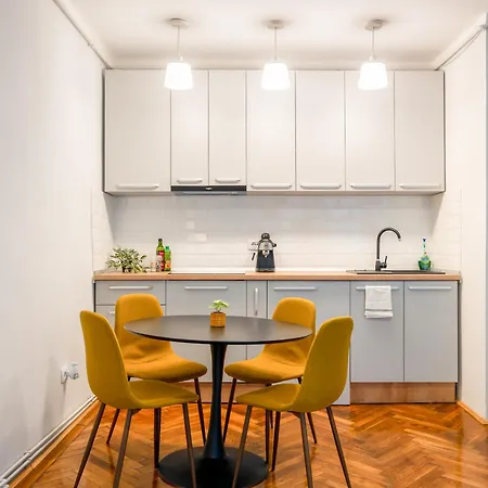 X Cosy Apartment Brasov