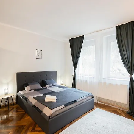 Cosy Center * Brasov