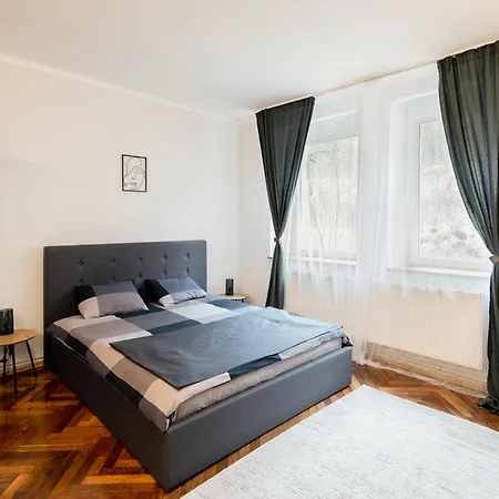 Cosy Center